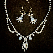 VTG Blue Rhinestone Necklace Earrings Prong Set Baguette Emerald Cut $0SHIP JCS