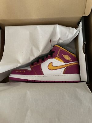 Nike Air Jordan 1 Mid Familia Size 6.5Y GS Shoes DC0500-100 Dia de los  Muertos | eBay