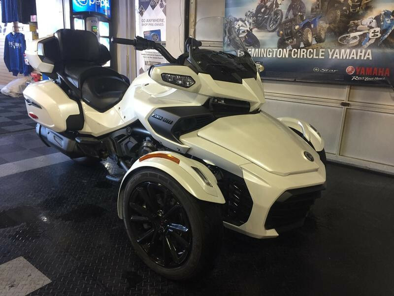 2018 Can-Am F3 Limited Dark H9JE 2018 Can-Am F3 Limited Dark White