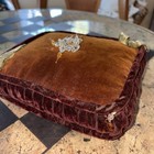 1800s Antique Velvet Victorian Ring Pillow Hand Glass Beaded & Velvet Ribbon — photo 4