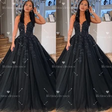 Black Gothic Wedding Dresses V Neck Vintage Sleeveless Tulle Lace Bridal Gowns