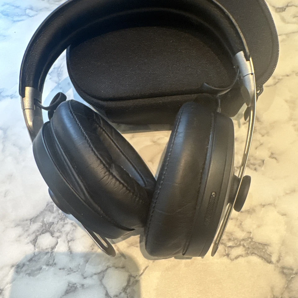 Sennheiser Momentum 3 Wireless, photo 3 of 5