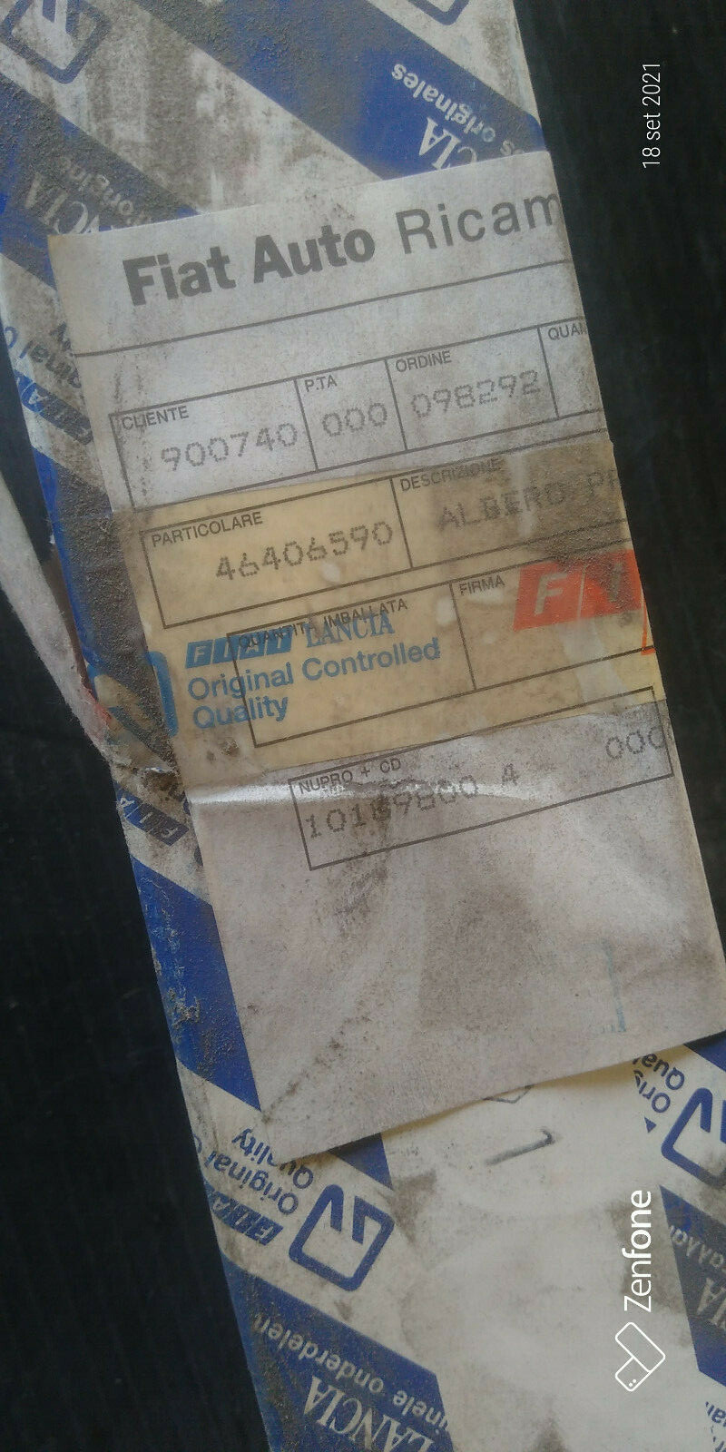 Foto 2 di 2