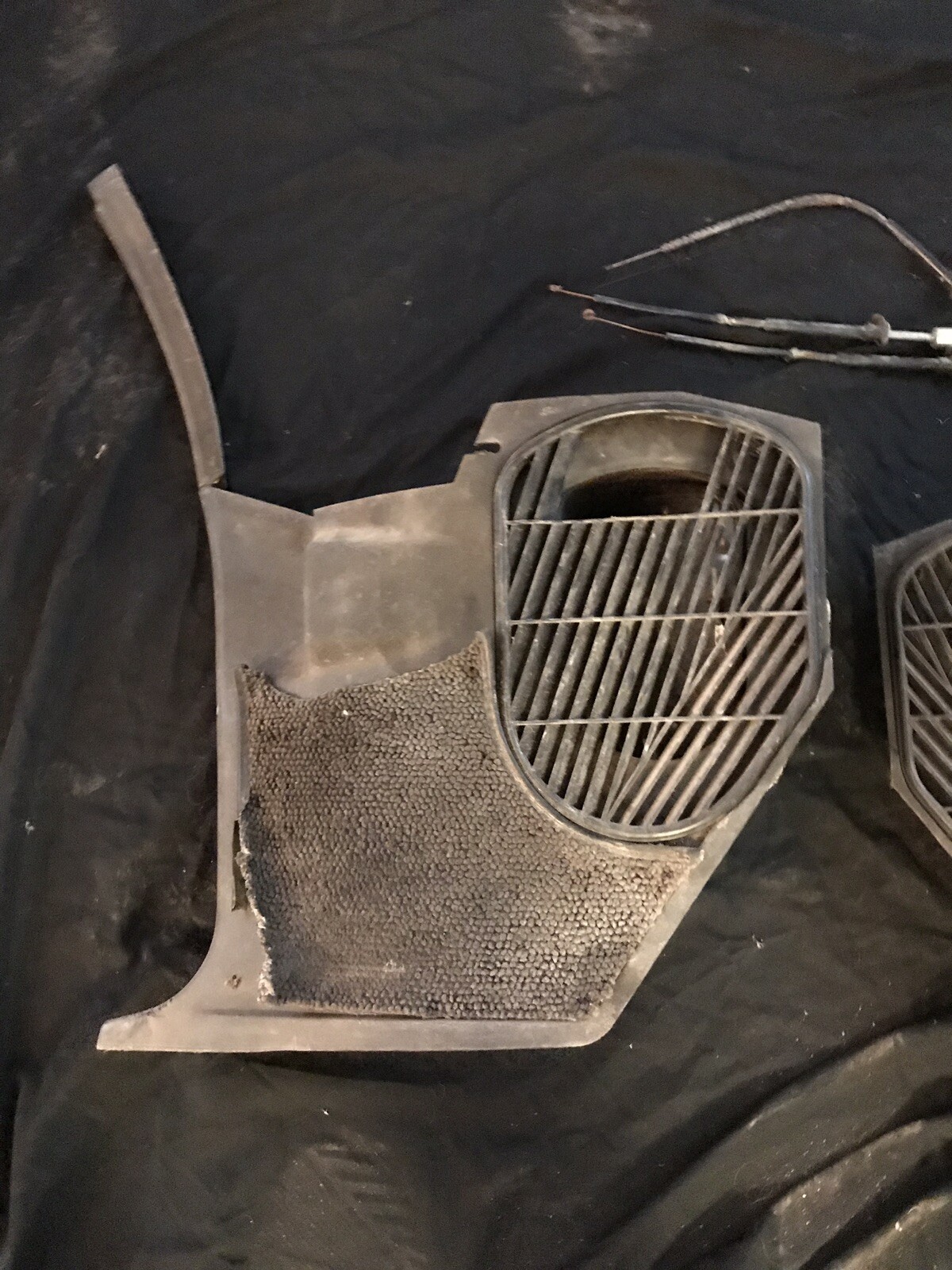 1970 1971 GTO Cutlass Skylark GS Chevelle Kick Panels Vents OEM 1968