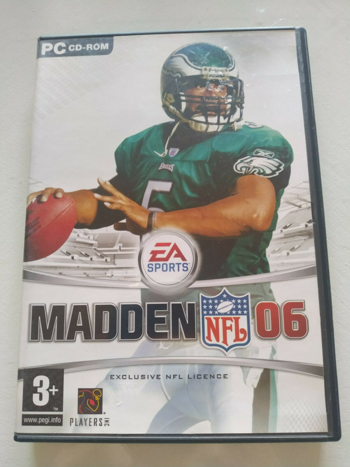 Madden 06 NFL EA SPORTS - Juego PC CD-ROM Edicion España - 3T