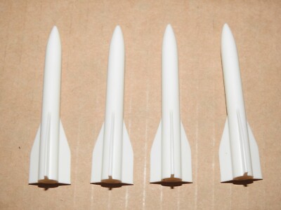 Lionel Train 44-80 White Missiles w/ Weight - Set of 4