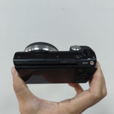 Sony Alpha NEX-5 16.1MP Digital Camera Only Body English Language