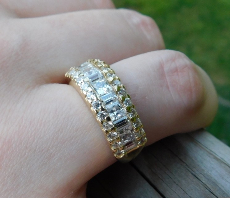 14K Yellow Gold Elegant Princess, Baguette & Round Cut CZs Cluster Ring Sz 7/4 g