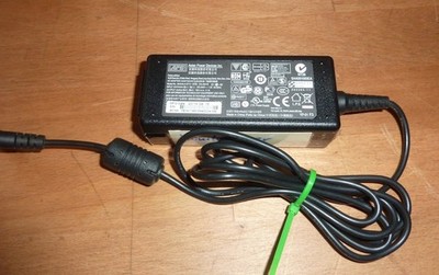 Asian Power Devices Inc. AC Adapter 19V 2,1A Rundstecker (DA-40A19)
