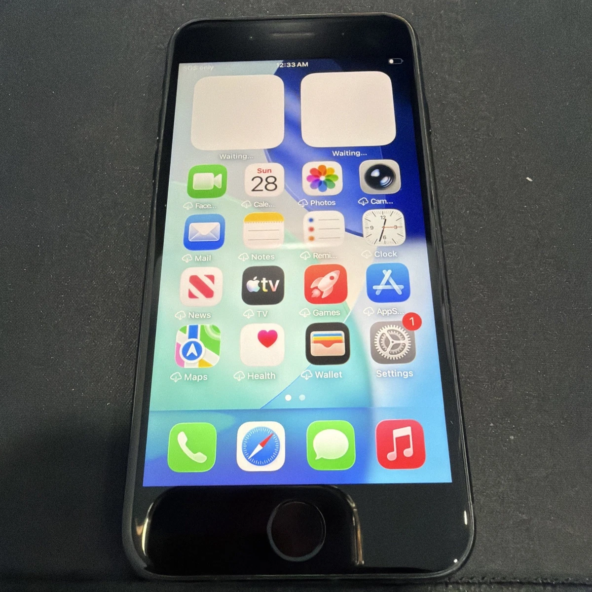 iPhone SE 64GB Network Unlocked for Sale | Shop New & Used Cell