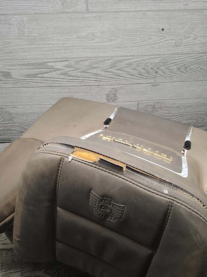 1984 84 83-87 HONDA GOLDWING 1200A REAR BACK REST SEAT TRUNK LID COMPARTMENT - Image 3 of 4