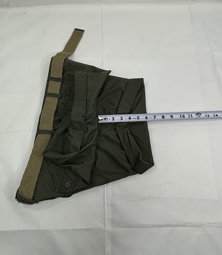 NWT Calvin Klein Jeans Women's Green Khaki Shorts Size 12 Belted Chino Hiking - Picture 5 of 10