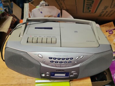 SONY CFD-S26 AM FM ステレオデジタルチューナー シルバー Sony SONY CFD-S26 AM FM ステレオデジタルチューナー シルバー Sony