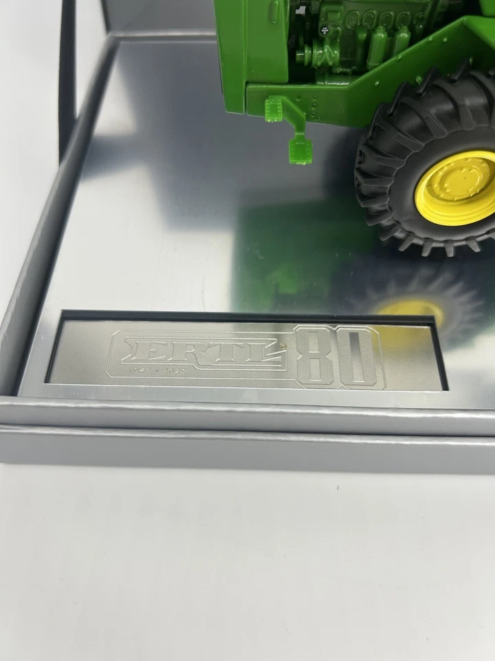 NEW John Deere ERTL 1/32 8020 80th Anniversary Prestige Die Cast - LP86731 - Image 3 of 4