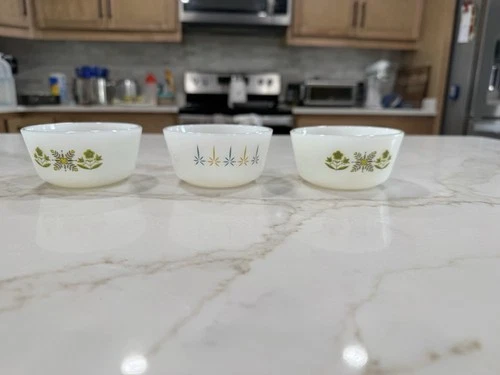 Anchor Hocking Fire King One Candle Glow And Two Green Meadow, Custard Bowls