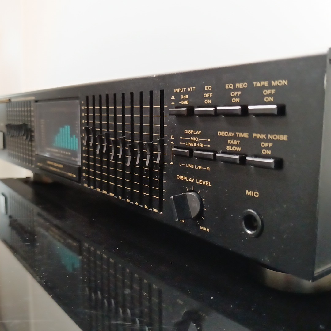 Marantz EQ515 Dual 10 Band Graphic EQ Spectrum Analyzer AC 100V