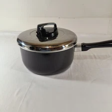 Vintage Sauce Pan T-Fal Ultrabase Pot Black 8 x 4  Non Stick With Lid