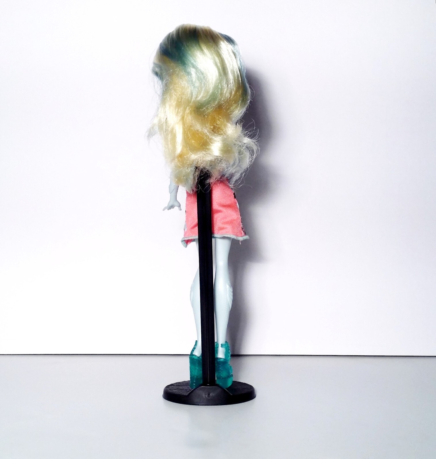  Monster High Emoji Lagoona Blue Doll Mattel 
