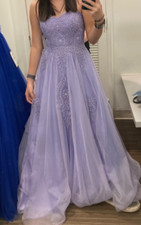 Purple prom dress: worn once, floor length, size 5/6