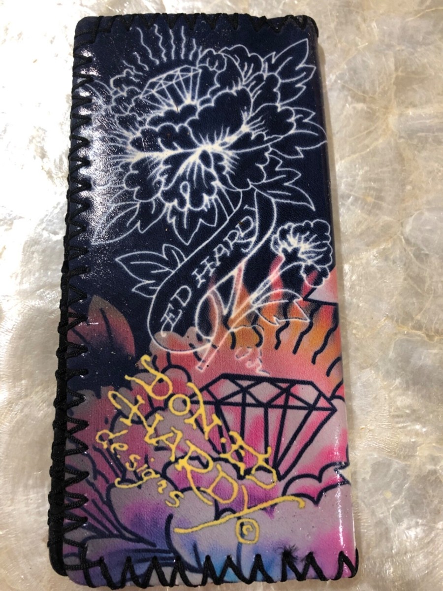 Ed Hardy Dark Purple Flower / Diamond Tattoo Design Unisex Wallet