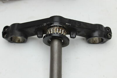 1985 KAWASAKI ZX750 GPZ (#422) TRIPLE TREE STEERING STEM FORK