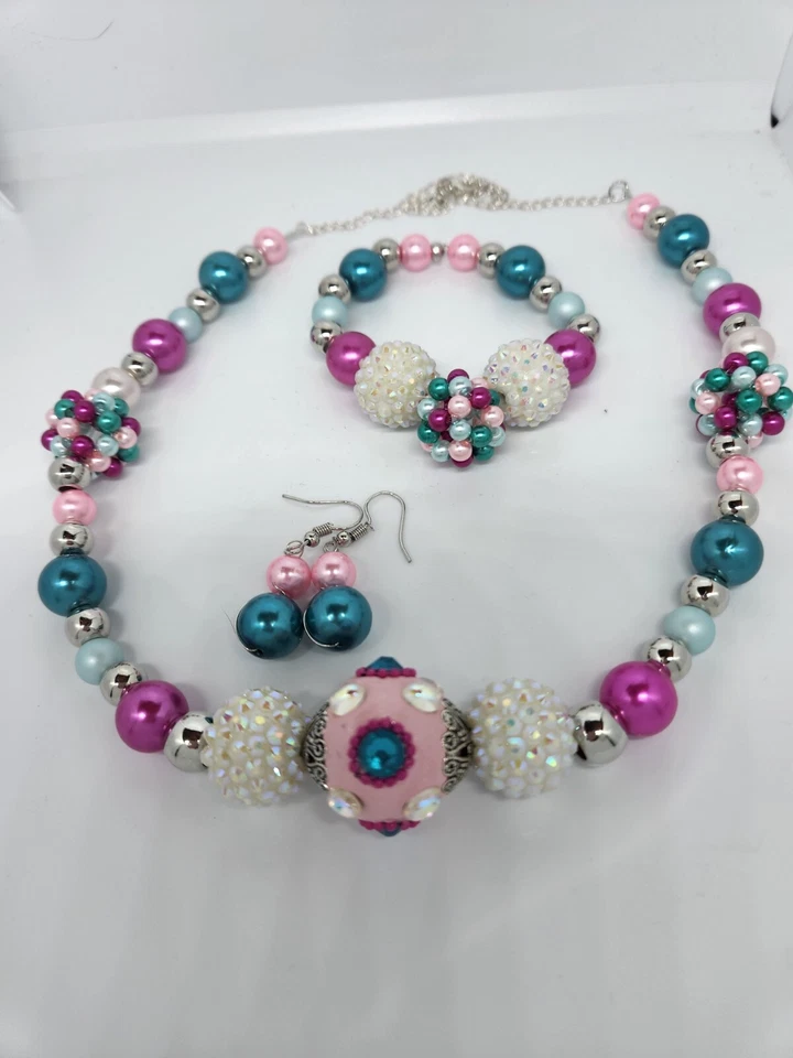 Rosa Azul LILAH ANN Hecho a Mano COLLAR Cuentas Pendientes JUEGO DE PULSERAS Cuentas H7 Foto 3 de 4