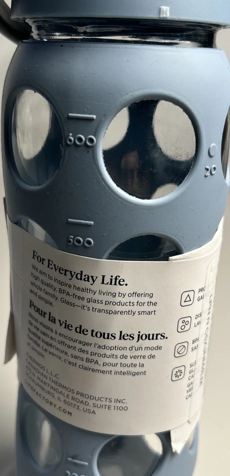 22-Ounce Glass Water Bottle with Active Flip Cap and Protective Silicone Sleeve - Image 3 of 4