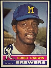 1976 TOPPS #63 BOBBY DARWIN (MILWAUKEE BREWERS) BASEBALL CARD