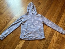 Athleta Girl Hooded Sweatshirt Size XXL/16 Purple Camo Print Preowned 🔥🔥🔥