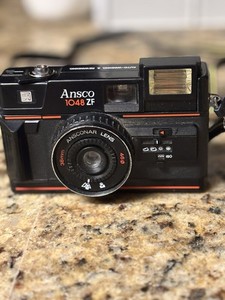 Vintage Ansco 1045 ZF 35mm Film Camera with Original Case