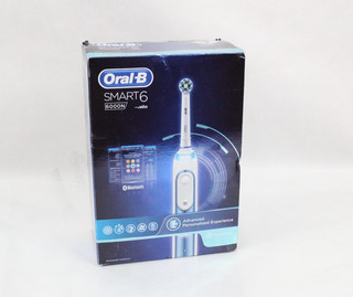 Oral B Smart 6 6000N Electric Toothbrush Bluetooth Li Ion Battery New Old Stock