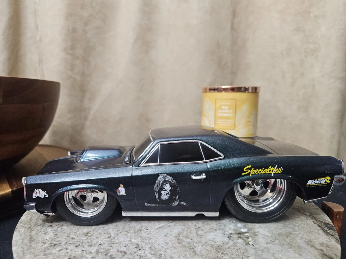 Muscle Machines Pontiac 1:18 Scale Diecast & Toy Vehicles for sale