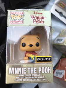 winnie the pooh funko pop keychain