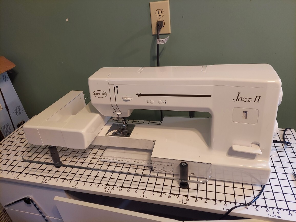 sewing machines for sale used Baby Lock Jazz II. Sewing and quilting