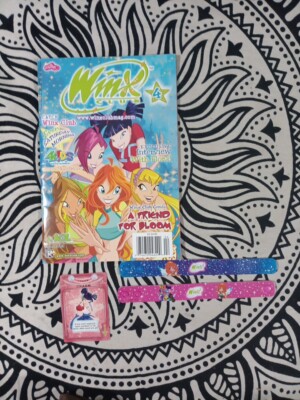 Winx Club Comic #4 Rainbow Media (2005) 4Kids Media w/trading card & Bracelets