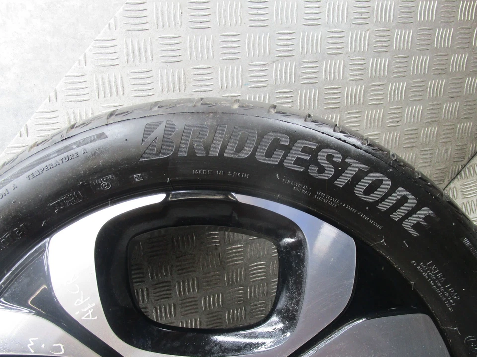 2021 CITROEN C3 AIRCROSS 4 STUD 17'' ALLOY WHEEL AND TYRE 215/50R17 (CURB MARKS) - Image 4 of 4