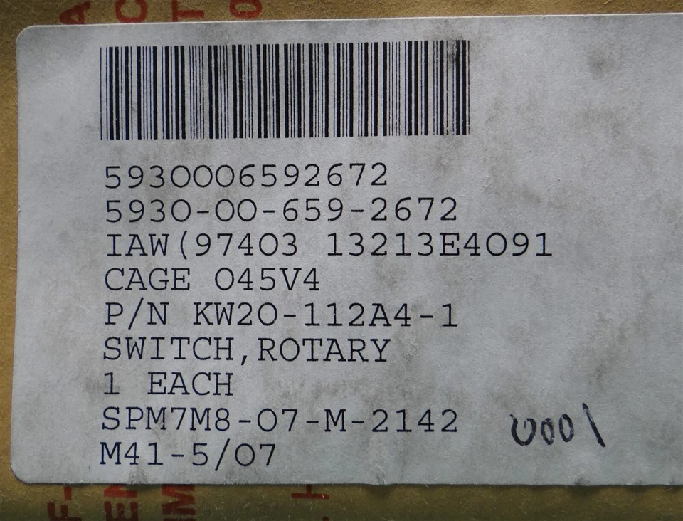 Interruptor giratorio Electroswitch 20A 300V PN: KW20 112A4-1 NSN: 5930-00-659-2672 Foto 2 de 4
