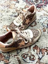 Vintage Havana Rose Gold Splendid Glitter Lace Up Star Sneakers. Size 6