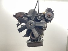 Moteur Mercedes 240