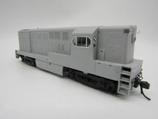 Atlas HO FM H15-44/H16-44 Loco - Undecorated Early Body/Sill Rails (DCC Ready)
