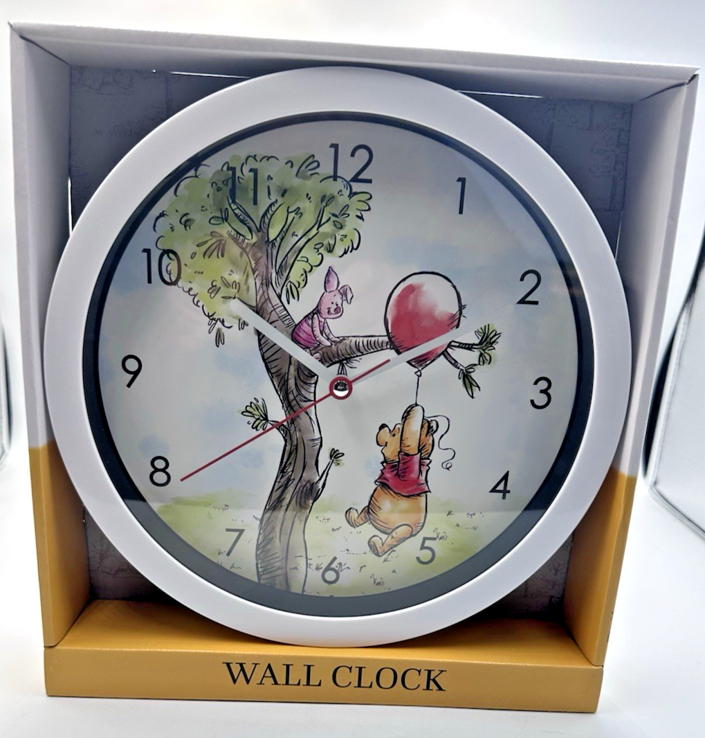 Disney Winnie The Pooh plastic wall clock 10 diameter new