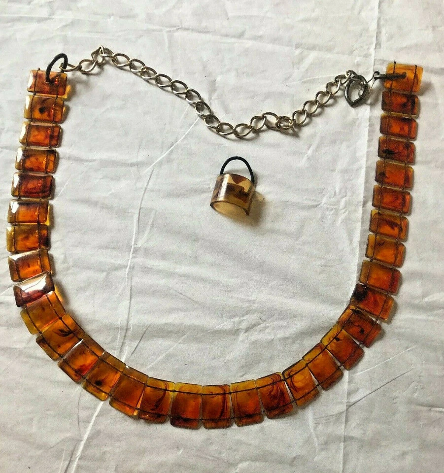 Cinturón de eslabones de plástico celuloide con caparazón de tortuga vintage años 70 y cabello elástico a juego Foto 2 de 4