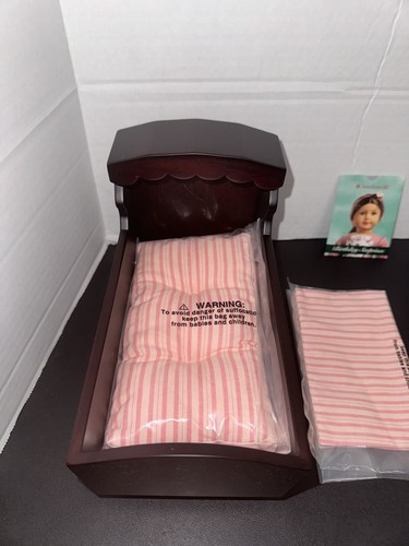 American Girl Doll Felicity Sister Baby Polly & Cradle Rare NIB - Picture 6 of 21