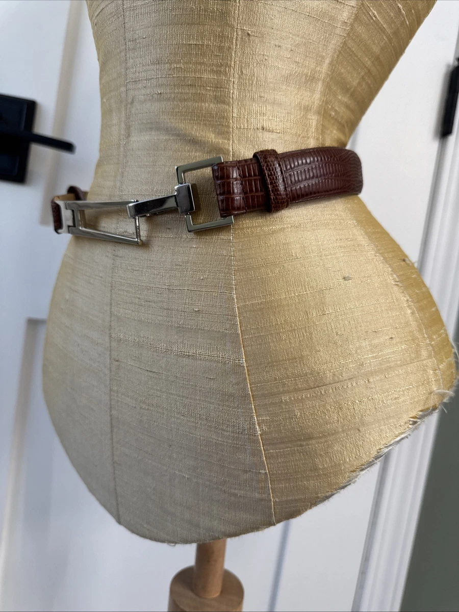 Horse Bit Belt in Women display picture 1