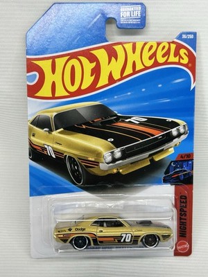 2026 Hot Wheels #36 Nightspeed 4/10 '70 Dodge Hemi Challenger Gold