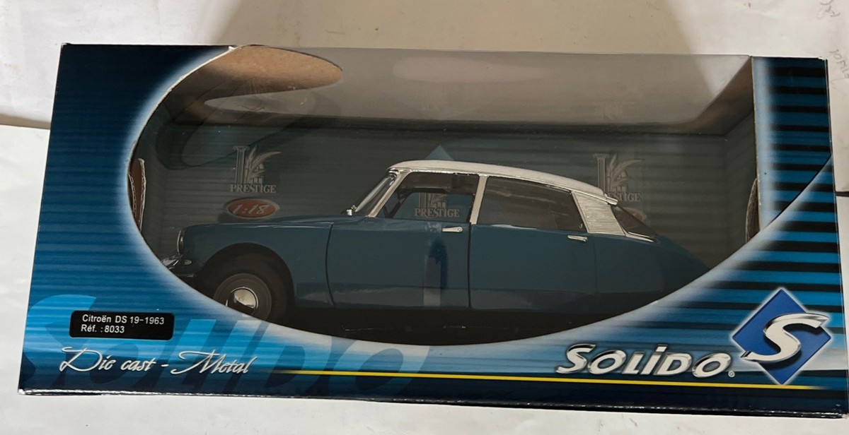 VINTAGE VOITURE COLLECTION Solido Citroën DS19, Ech1/18, 1963 EUR 20,00 - FR
