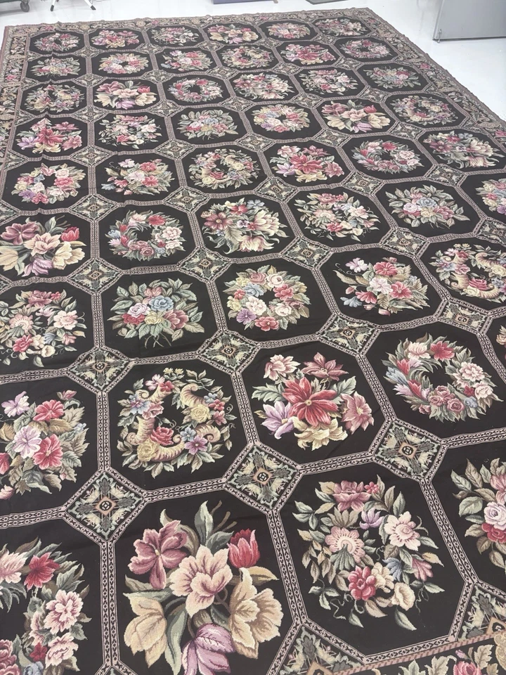 handwoven French Aubusson needlepoint wool rug with a floral medallion design. - Image 3 of 4