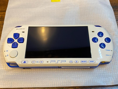 PSP 3000 VALUE PACK Console White Blue Japan Tested W/Box, 2GB