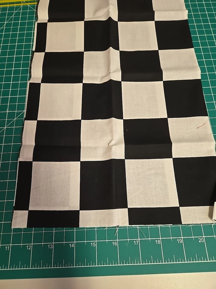 Paquete de 3 cuartos gruesos Nascar azul edredón tela artesanal bandera a cuadros nuevo personalizado Foto 4 de 4