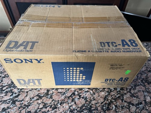 Sony DTC-A8 Professional DAT Deck | For Parts | Box, Remote, Manual & Bits Incl. - Picture 13 of 13